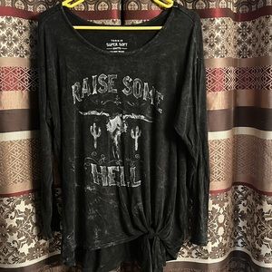 Torrid tie front top